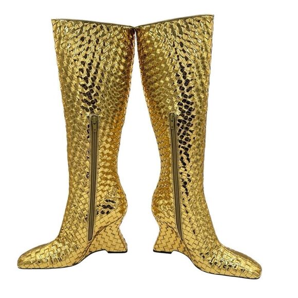 NEW Bottega Veneta Comet Mirror Boot in Gold Size 36 / 6 MSRP $4,500 - Picture 9 of 15